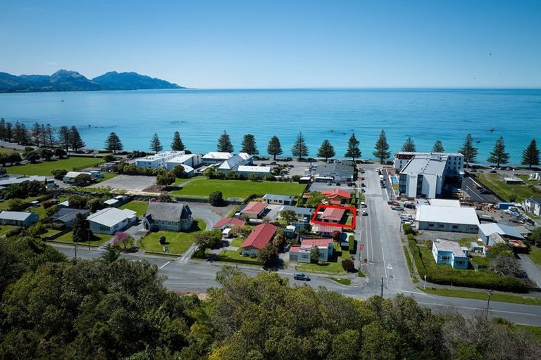 Photo of property in 16 Yarmouth Street, Kaikoura, 7300