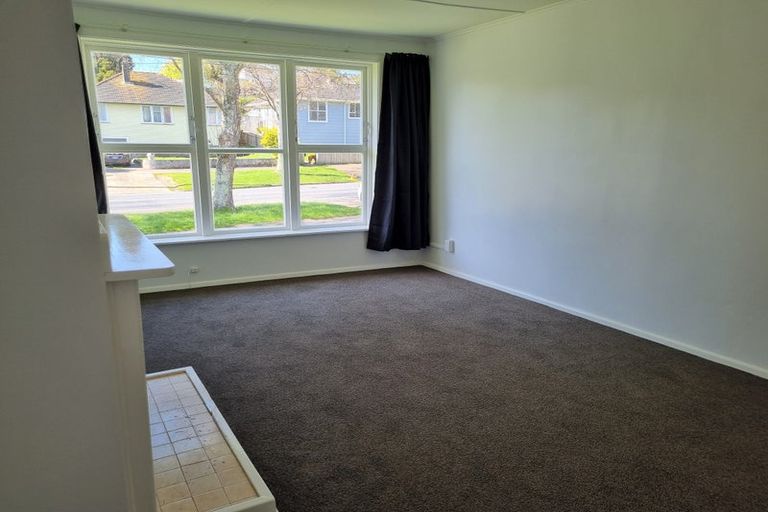 Photo of property in 64- 66 Mungavin Avenue, Ranui, Porirua, 5024