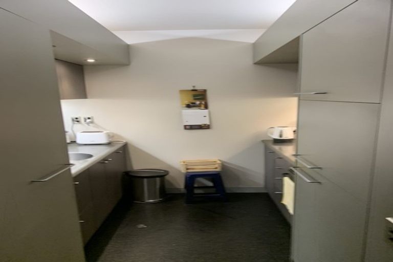 Photo of property in Gerondis Bldg Apartments, 211/60 Willis Street, Wellington Central, Wellington, 6011