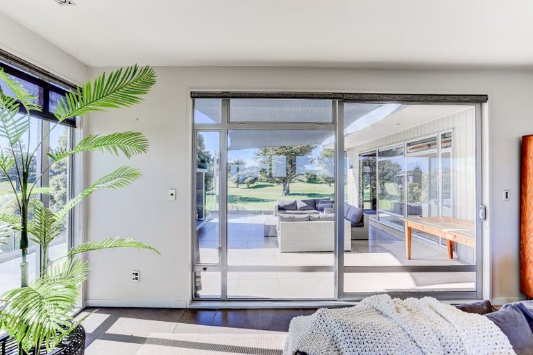 Photo of property in 34 Longbeach Drive, Castlecliff, Whanganui, 4501