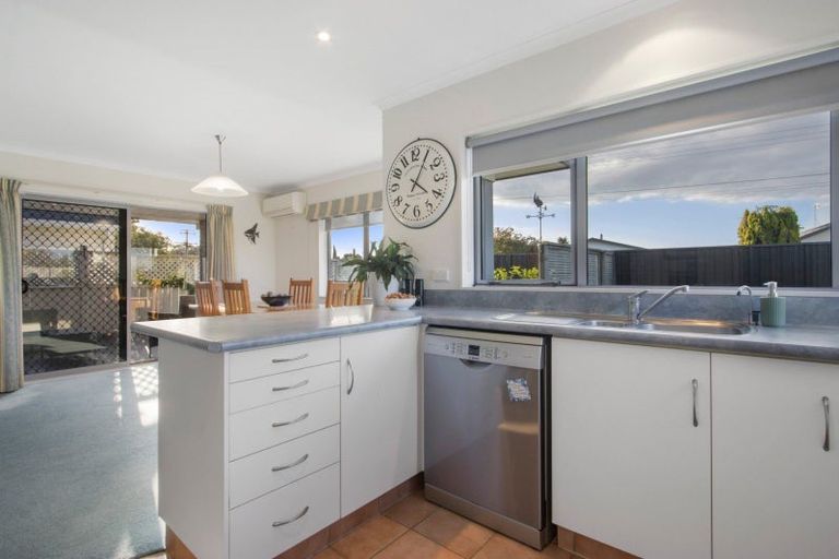 Photo of property in 2 Atlanta Court, Katikati, 3129