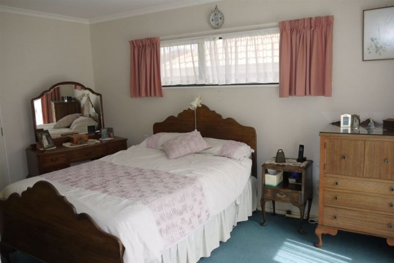 Photo of property in 7 Oakwood Place, Pukekohe, 2120