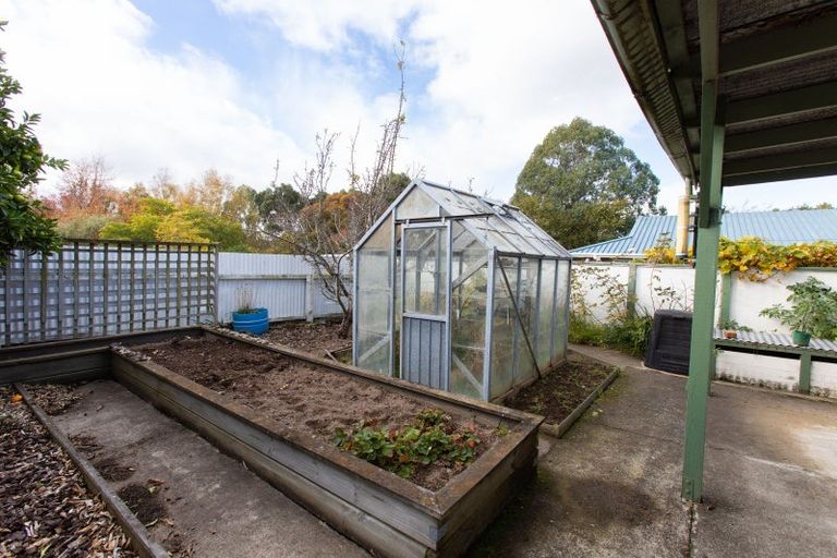 Photo of property in 76 Guy Street, Dannevirke, 4930