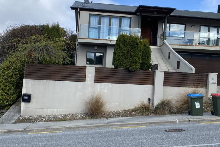 Photo of property in 64 Hensman Road, Queenstown, 9300