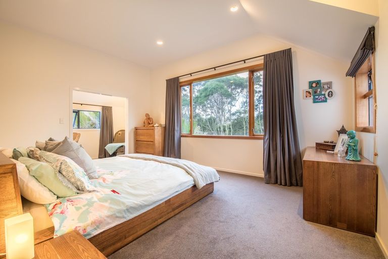 Photo of property in 366d Huia Road, Titirangi, Auckland, 0604