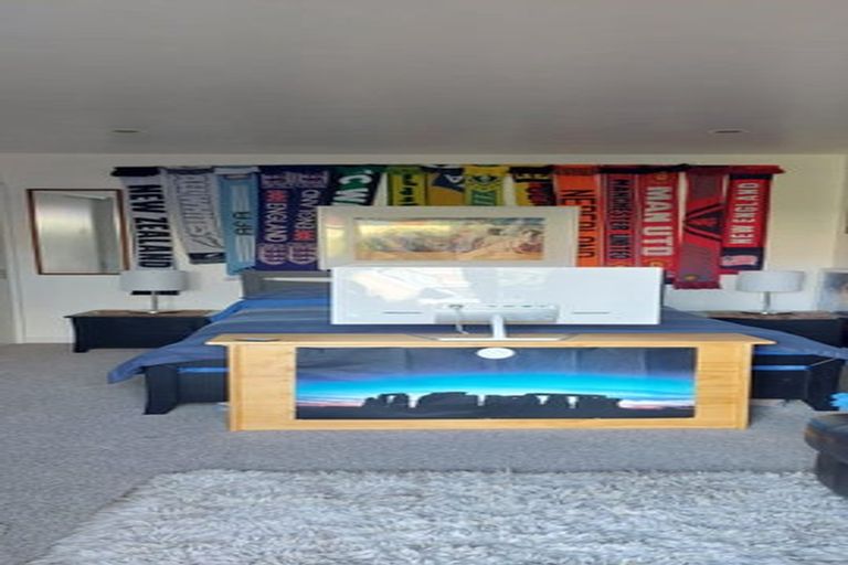 Photo of property in 9 Fastness Crescent, Wanaka, 9305