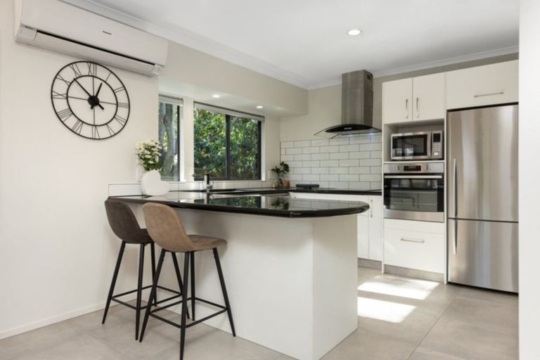 Photo of property in 26 Mamaku Rise, Welcome Bay, Tauranga, 3112