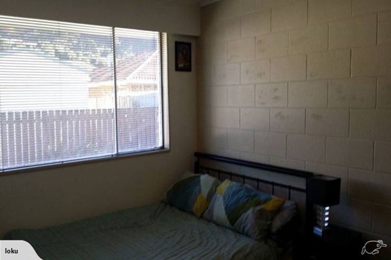 Photo of property in 10f3 Rawson Street, Tawa, Wellington, 5028