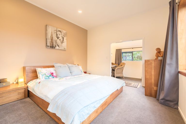 Photo of property in 366d Huia Road, Titirangi, Auckland, 0604