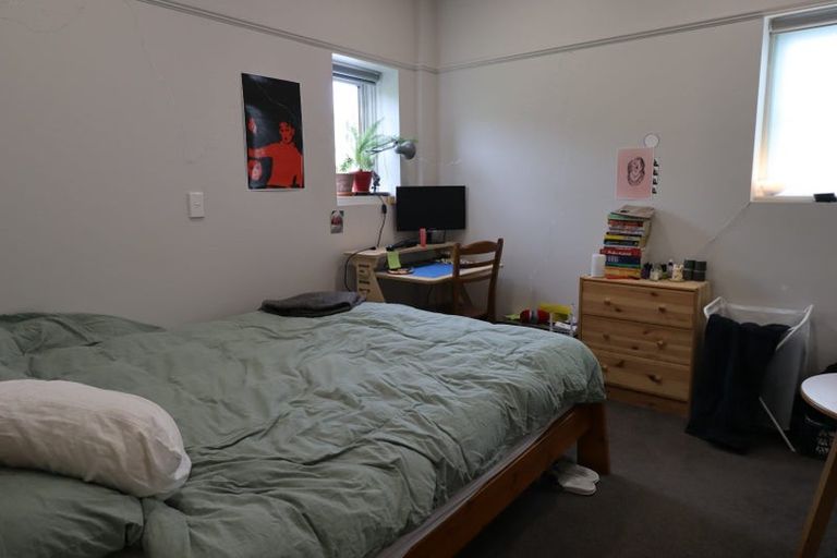 Photo of property in Fountain Court, 11/48u Oriental Parade, Oriental Bay, Wellington, 6011