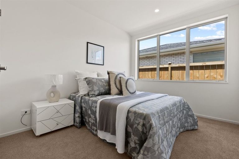 Photo of property in 17 Leatherwood Road, Takanini, 2110