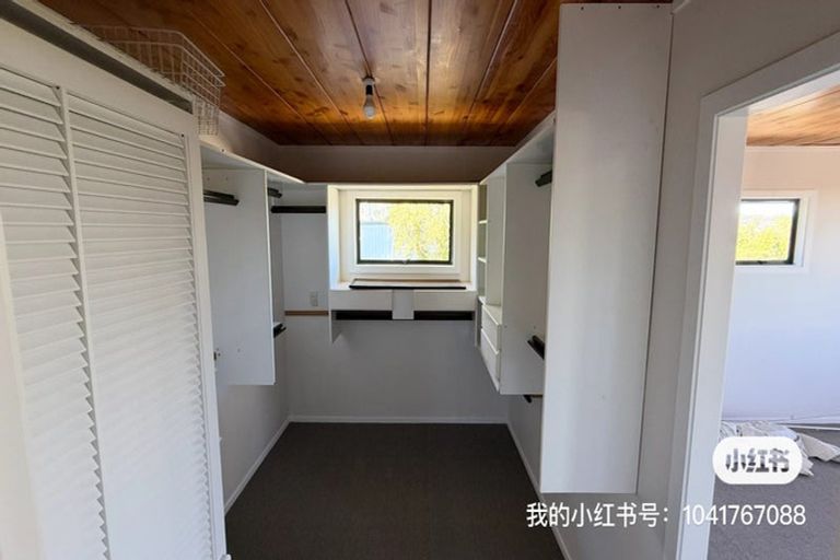 Photo of property in 115 Chelsea View Drive, Chatswood, Auckland, 0626