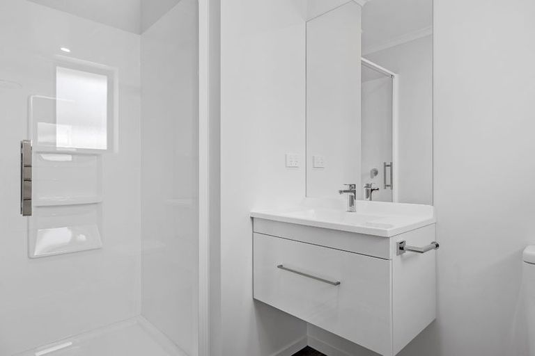 Photo of property in 8 Ellmers Street, Woodend, 7610