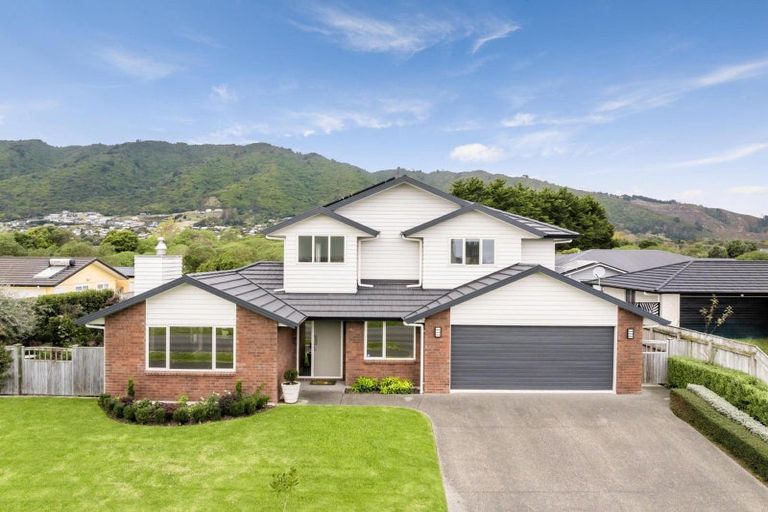 Photo of property in 19 David Street, Waikanae, 5036