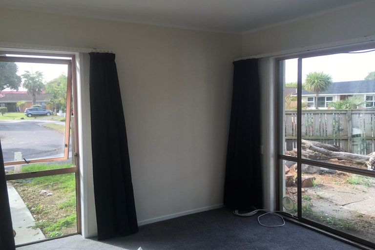 Photo of property in 1/17 Ihaka Place, Papatoetoe, Auckland, 2104