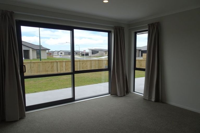Photo of property in 6 Piata Street, Papamoa Beach, Papamoa, 3118