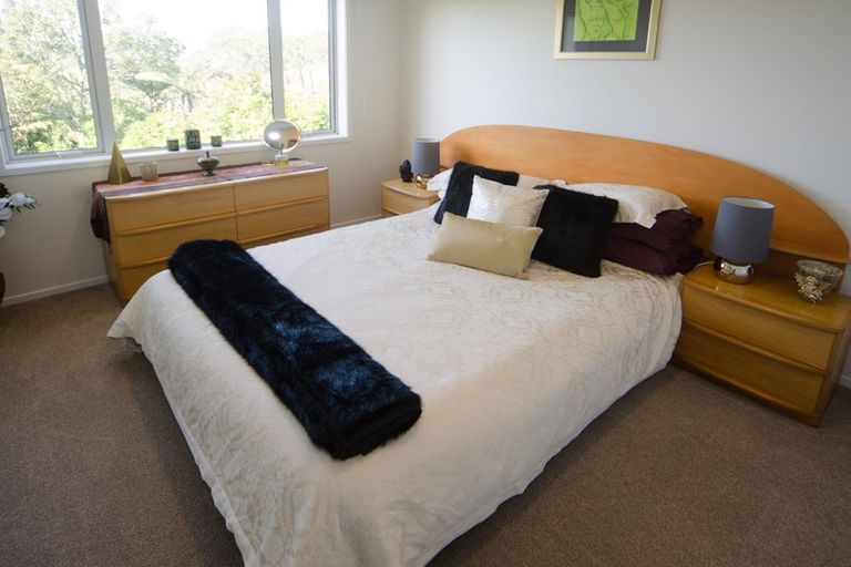 Photo of property in 82 Pohutukawa Parade, Riverhead, 0820