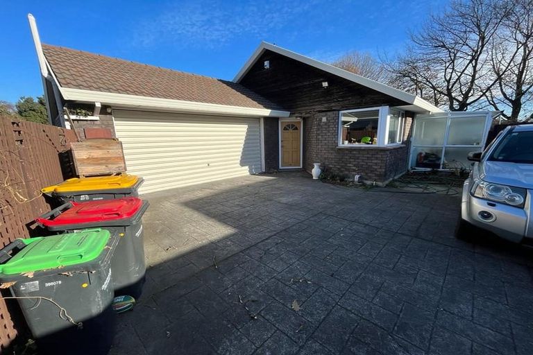 Photo of property in 133 Waimairi Road, Ilam, Christchurch, 8041