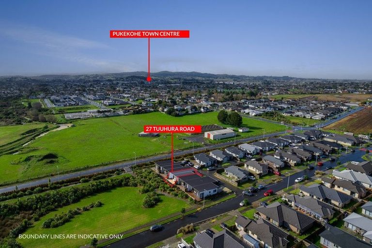 Photo of property in 27 Tuuhura Road, Pukekohe, 2120