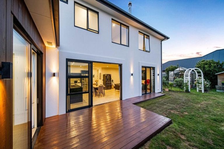 Photo of property in 1 Hinterland Drive, Prebbleton, 7604