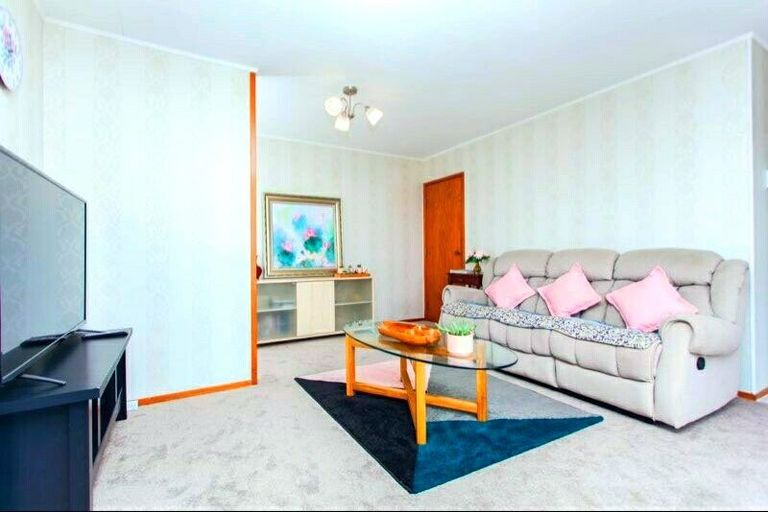 Photo of property in 54a Forest Hill Road, Henderson, Auckland, 0612