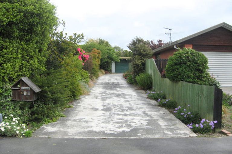 Photo of property in 27 Royleen Street, Casebrook, Christchurch, 8051