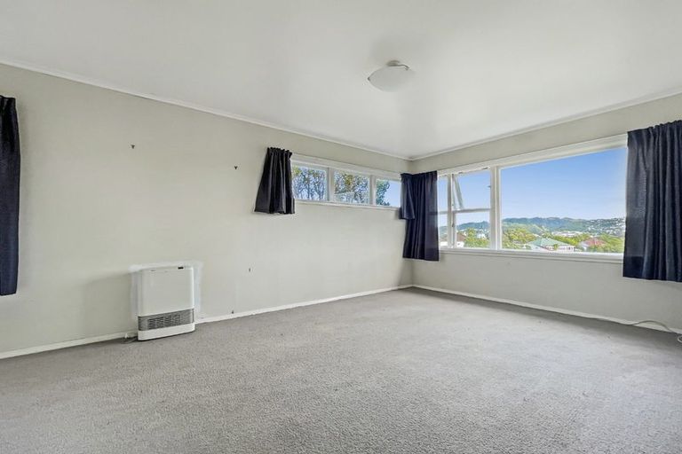 Photo of property in 37a Pembroke Road, Northland, Wellington, 6012
