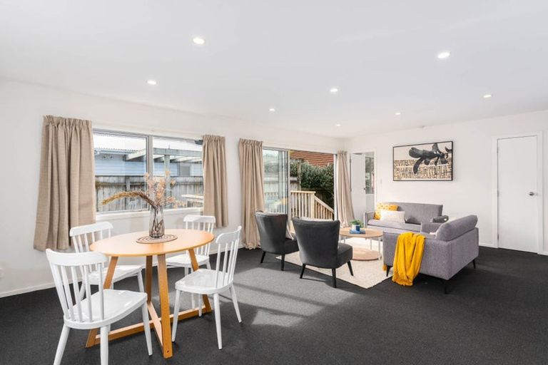 Photo of property in 7b Mclellan Street, Tawa, Wellington, 5028
