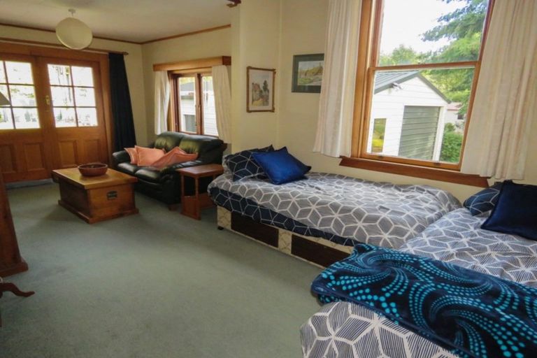 Photo of property in 3 Rosstown Road, Reefton, 7830