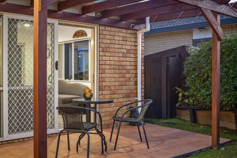 Photo of property in 8 Jelicich Court, Henderson, Auckland, 0612