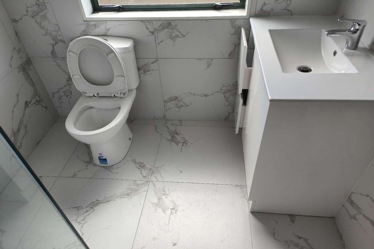 Photo of property in 4 Parker Avenue, New Lynn, Auckland, 0600