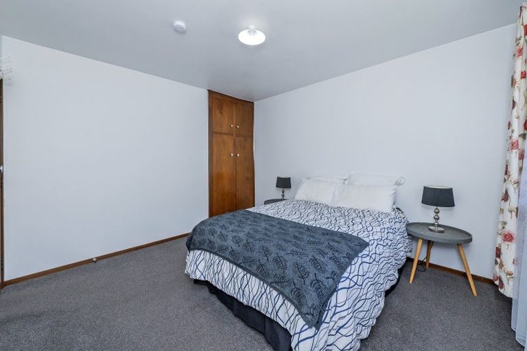 Photo of property in 2/45 Gresford Street, Edgeware, Christchurch, 8013