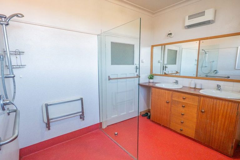 Photo of property in 31 Gladstone Road, North East Valley, Dunedin, 9010