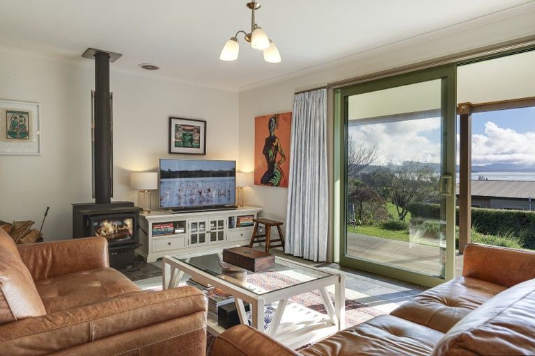 Photo of property in 19 Pohutukawa Place, Pohara, Takaka, 7183