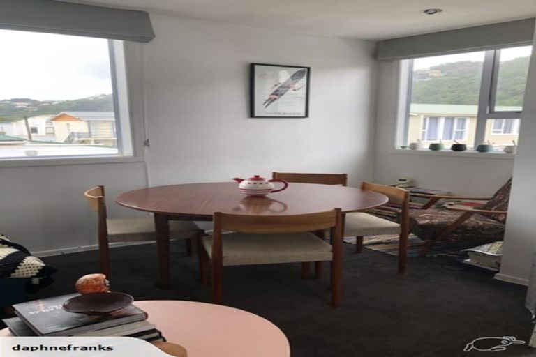 Photo of property in 12/76u Freyberg Street, Lyall Bay, Wellington, 6022