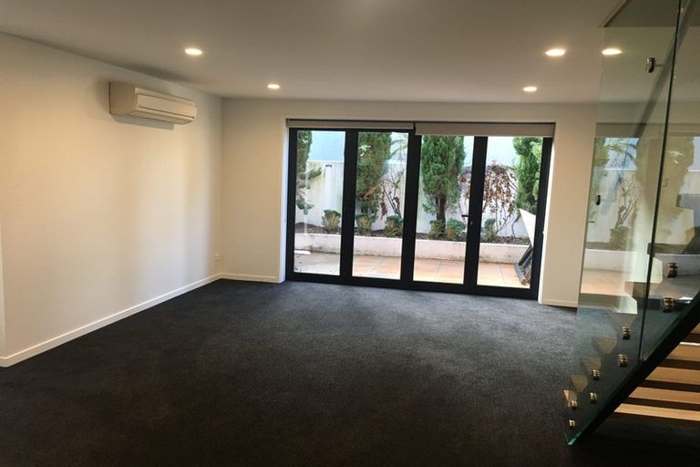 Photo of property in 8/314 Oxford Terrace, Christchurch Central, Christchurch, 8011