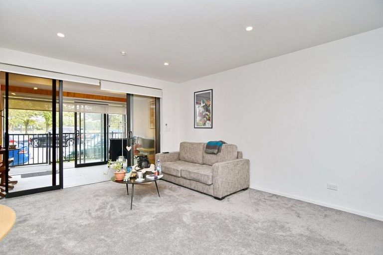 Photo of property in 2/466 Hagley Avenue, Christchurch Central, Christchurch, 8011