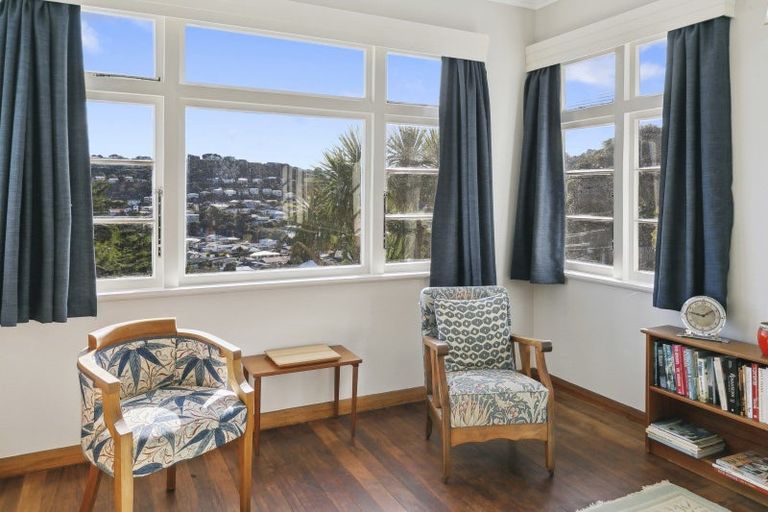 Photo of property in 56 Totara Road, Miramar, Wellington, 6022