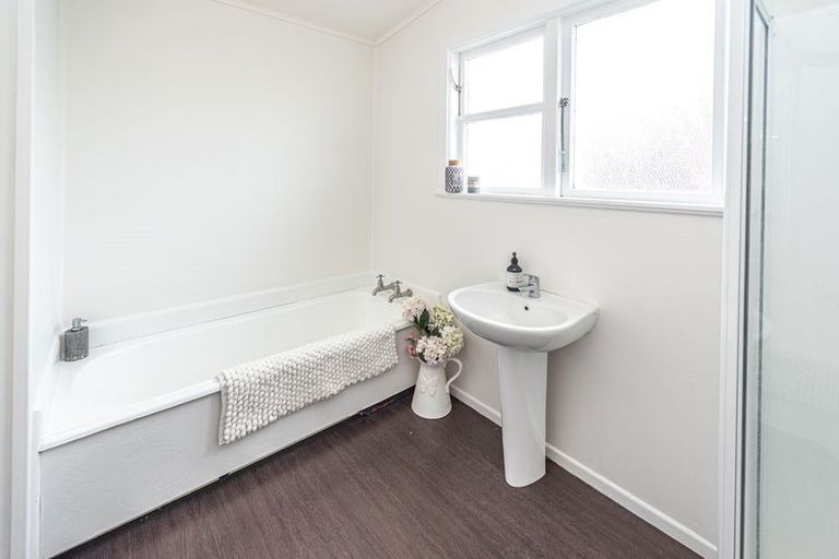 Photo of property in 65 Tutaenui Road, Marton, 4710