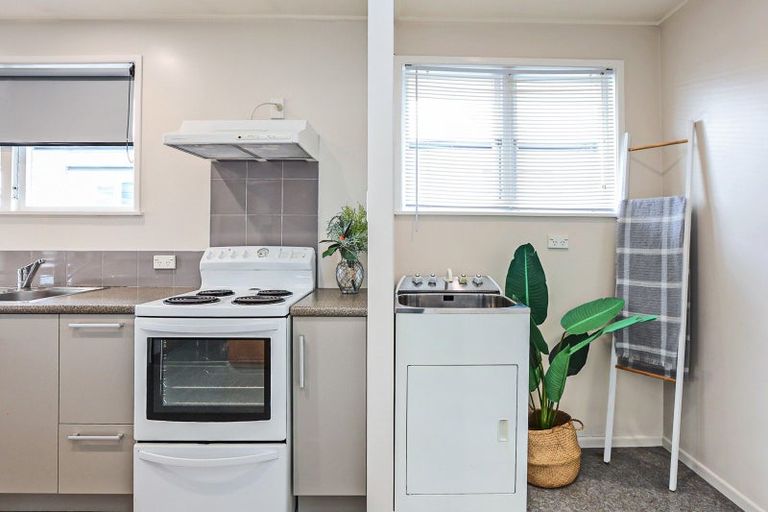 Photo of property in 42 Upham Street, Havelock North, 4130