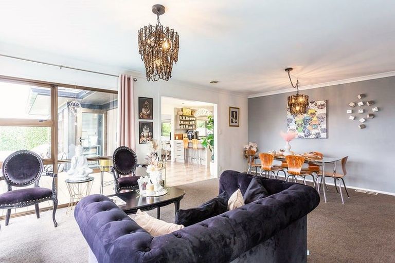 Photo of property in 8 Dunolly Place, Pukekohe, 2120