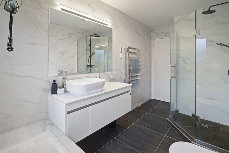 Photo of property in 17 Koropupu Street, Pukekohe, 2120