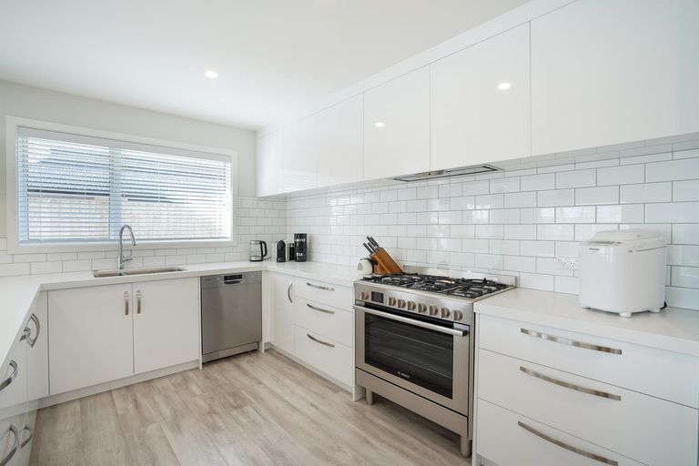 Photo of property in 43 Pharazyn Street, Feilding, 4702