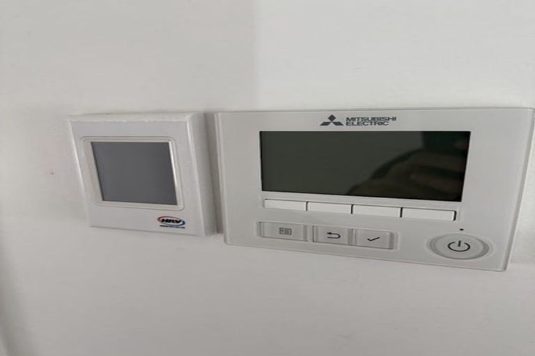 Photo of property in 22 Riddlers Crescent, Petone, Lower Hutt, 5012