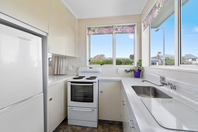 Photo of property in 8a Tireti Road, Titahi Bay, Porirua, 5022