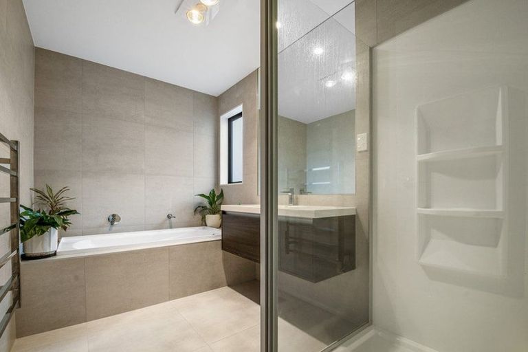 Photo of property in 18 Ringa Matau Road, Hobsonville, Auckland, 0616