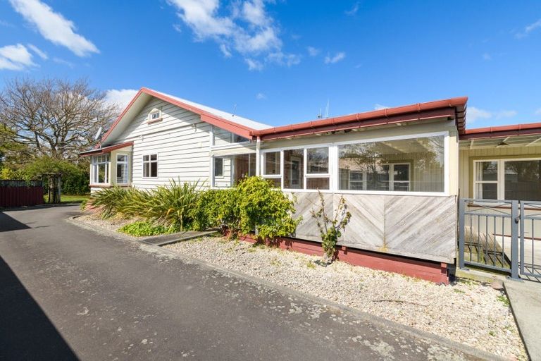 Photo of property in 80 Derby Street, Feilding, 4702