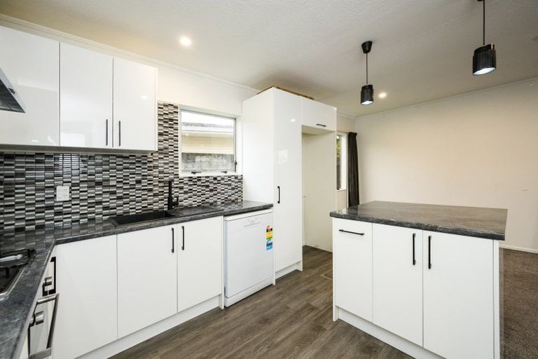 Photo of property in 23a Rhodes Drive, Kelvin Grove, Palmerston North, 4414