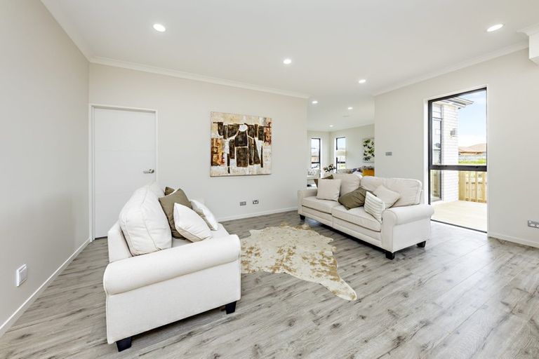 Photo of property in 11 Lavey Road, Flat Bush, Auckland, 2019