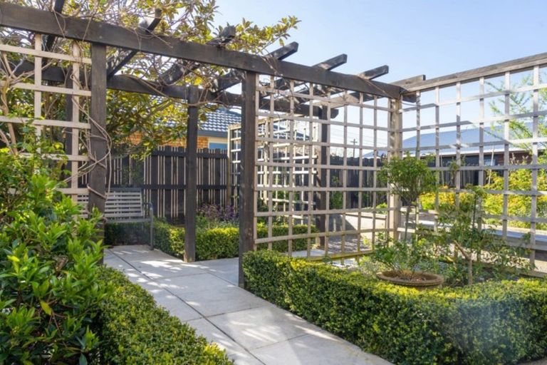 Photo of property in 41 Reading Street, Greytown, 5712